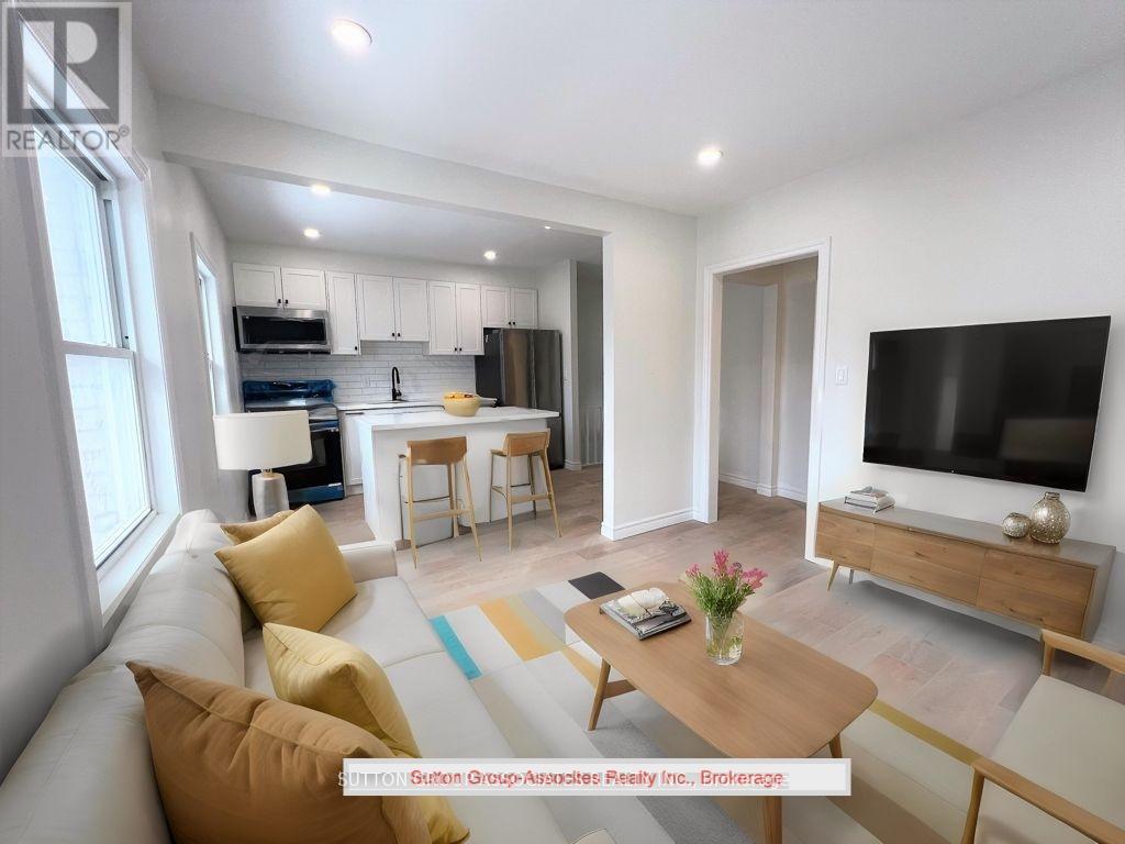 2nd&3rd - 499 Pape Avenue, Toronto, Ontario  M4J 1B8 - Photo 1 - E12428345