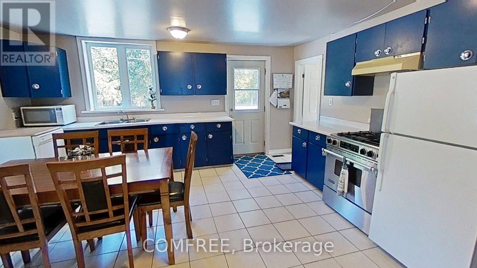 96 B12 Road, Rideau Lakes, Ontario  K0G 1L0 - Photo 8 - X12428478
