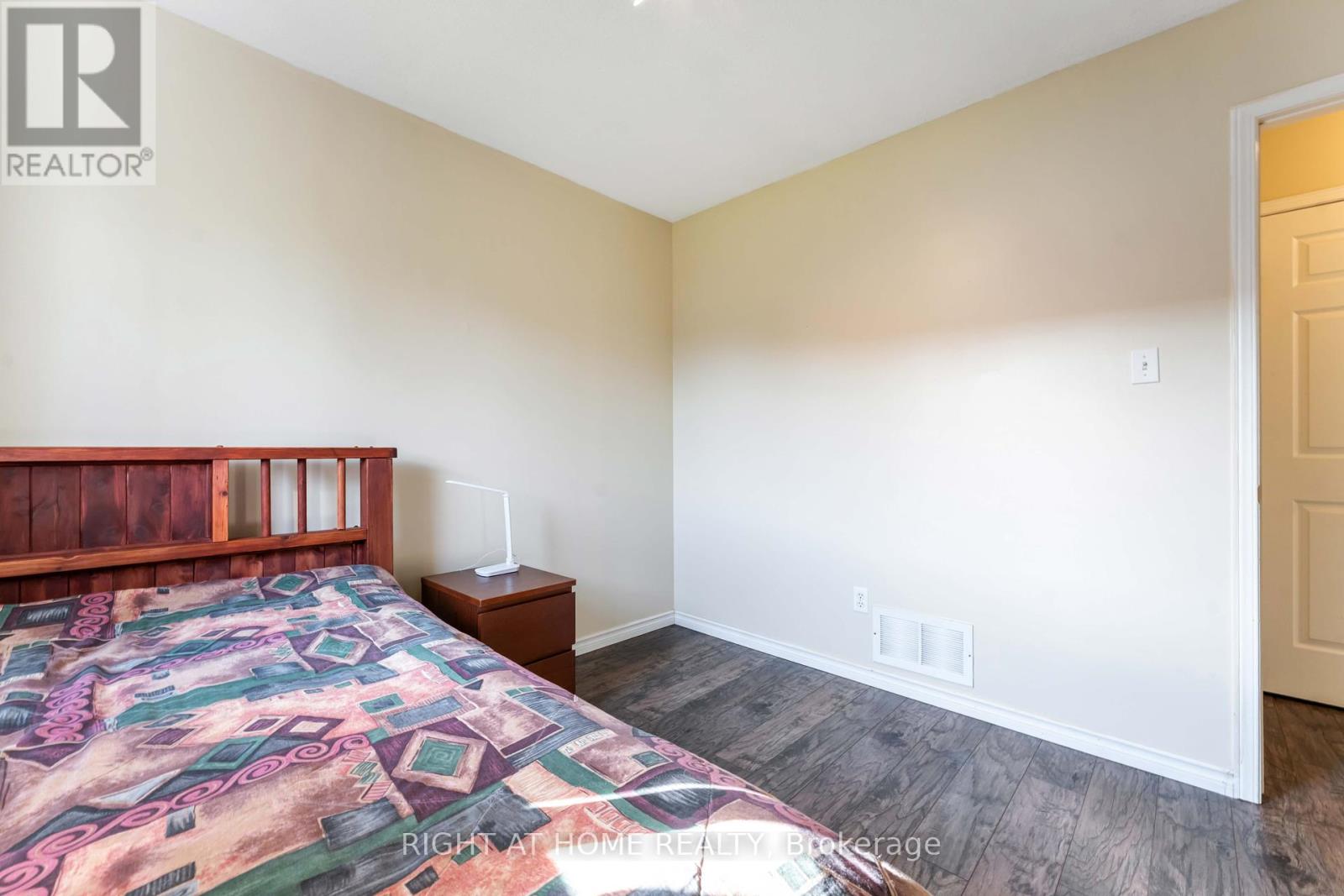 5 Harrington Court, Ottawa, Ontario  K2K 2S7 - Photo 20 - X12428486
