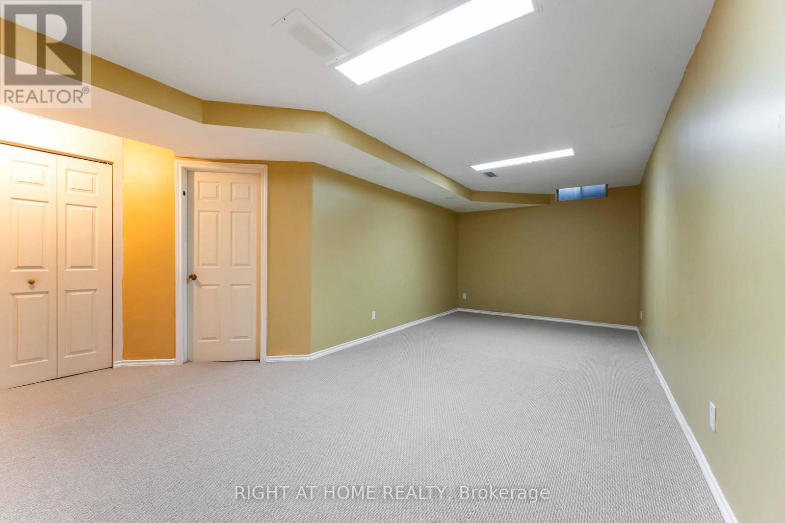 5 Harrington Court, Ottawa, Ontario  K2K 2S7 - Photo 25 - X12428486