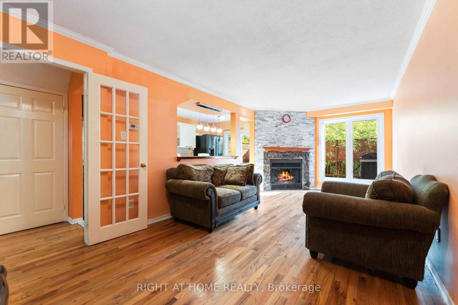 5 Harrington Court, Ottawa, Ontario  K2K 2S7 - Photo 6 - X12428486