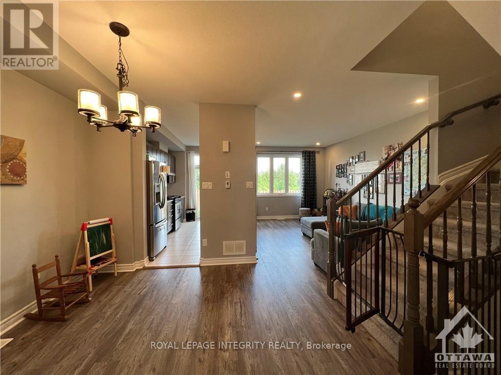 153 Bandelier Way, Ottawa, Ontario  K2S 2J6 - Photo 19 - X12428539