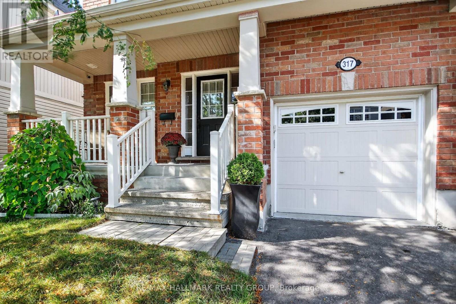 317 River Landing Avenue, Ottawa, Ontario  K2J 3V4 - Photo 2 - X12428548