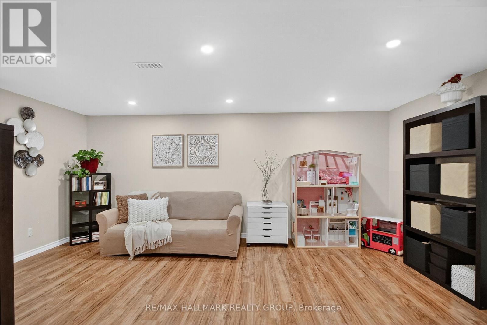 317 River Landing Avenue, Ottawa, Ontario  K2J 3V4 - Photo 31 - X12428548