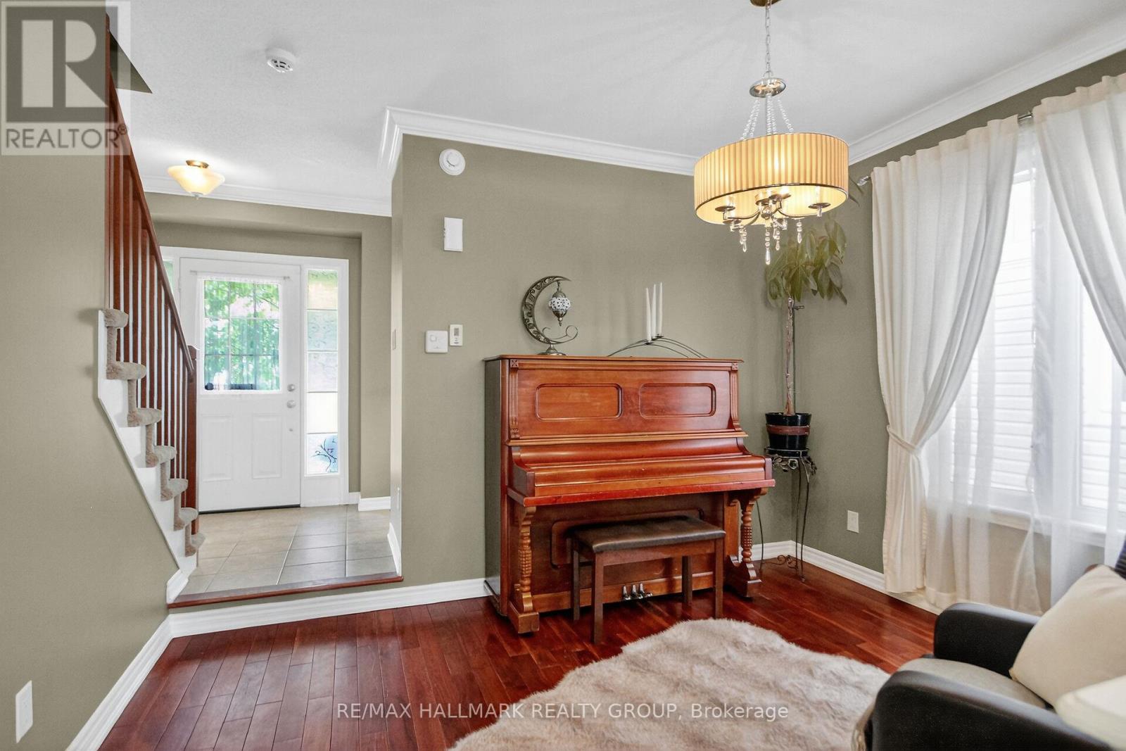 317 River Landing Avenue, Ottawa, Ontario  K2J 3V4 - Photo 8 - X12428548