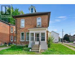 395 HENRY STREET W, Prescott, Ontario