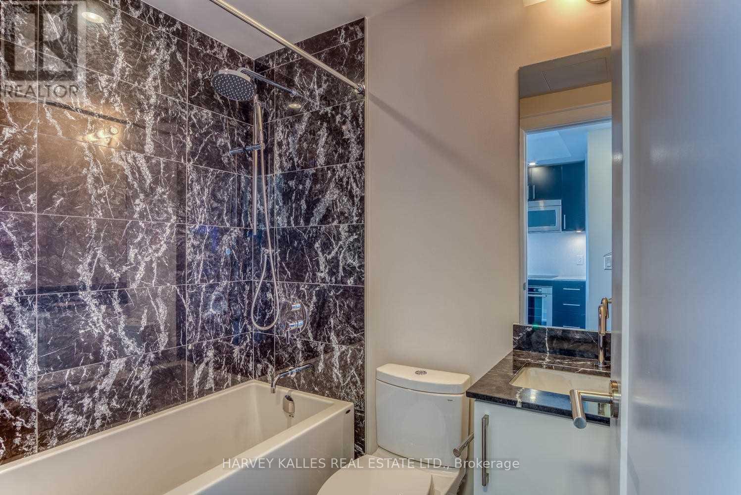 2103 - 88 Cumberland Street, Toronto, Ontario  M5R 1B9 - Photo 18 - C12426656