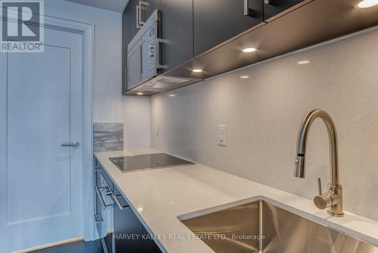 2103 - 88 Cumberland Street, Toronto, Ontario  M5R 1B9 - Photo 16 - C12426656