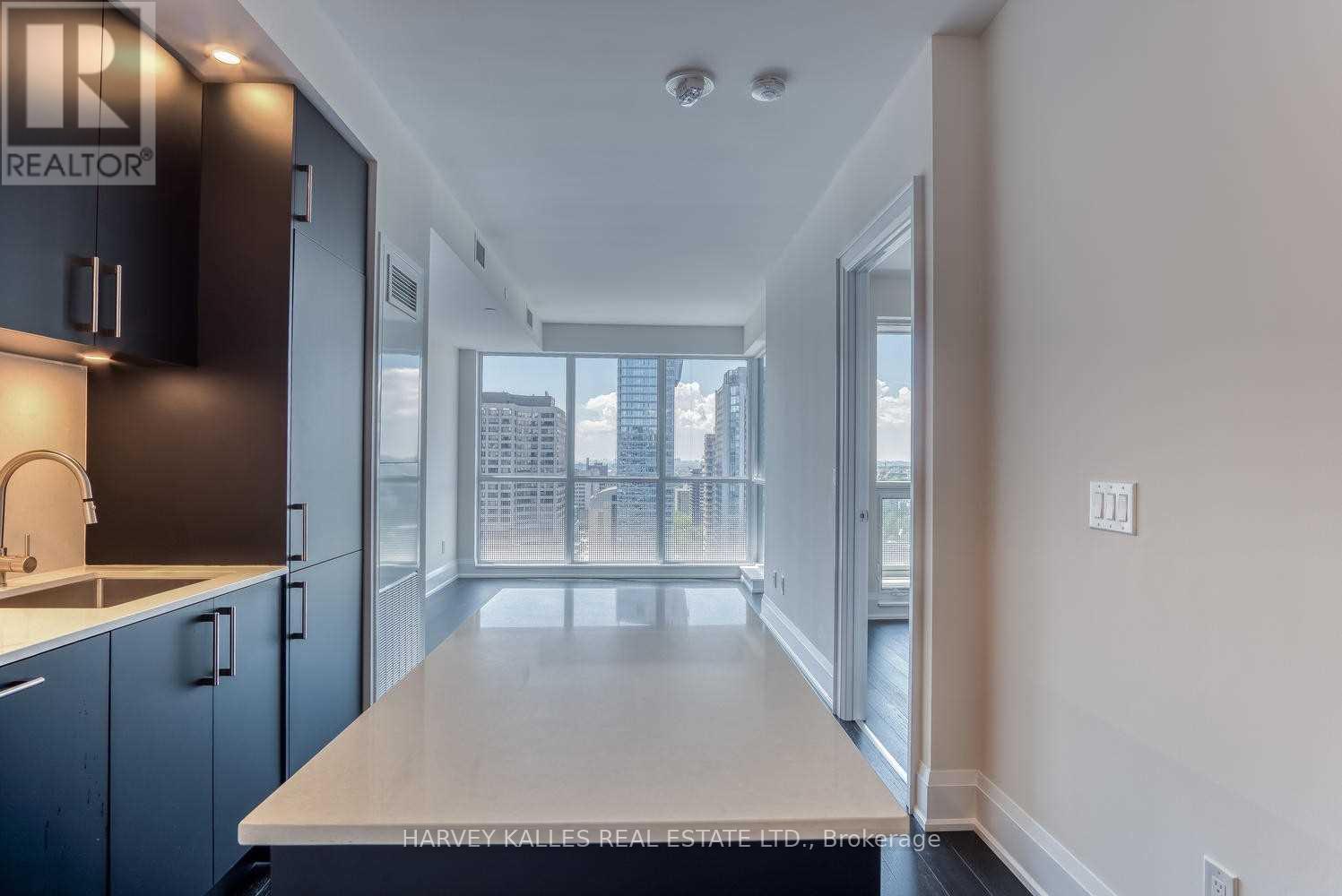 2103 - 88 Cumberland Street, Toronto, Ontario  M5R 1B9 - Photo 4 - C12426656