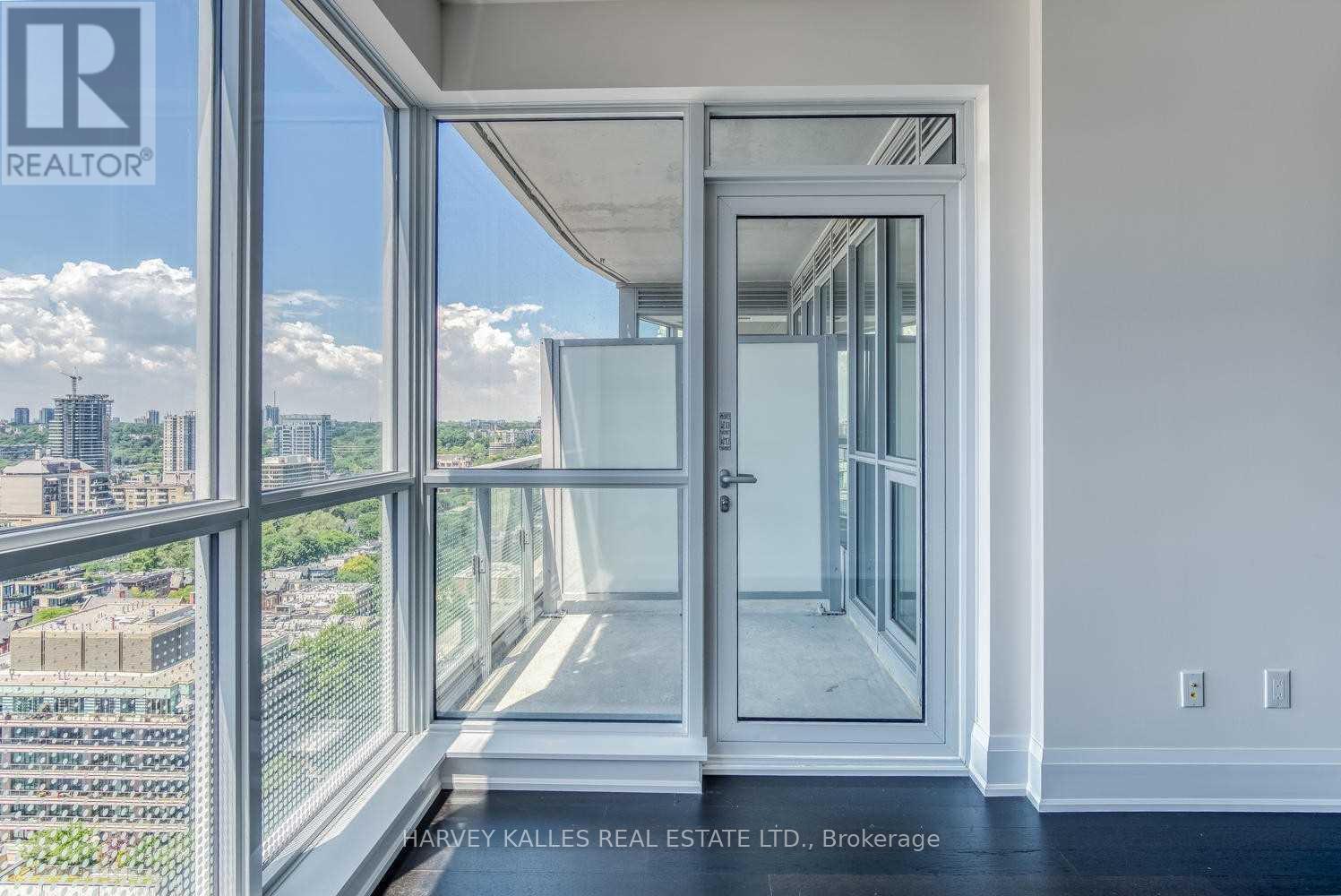 2103 - 88 Cumberland Street, Toronto, Ontario  M5R 1B9 - Photo 8 - C12426656