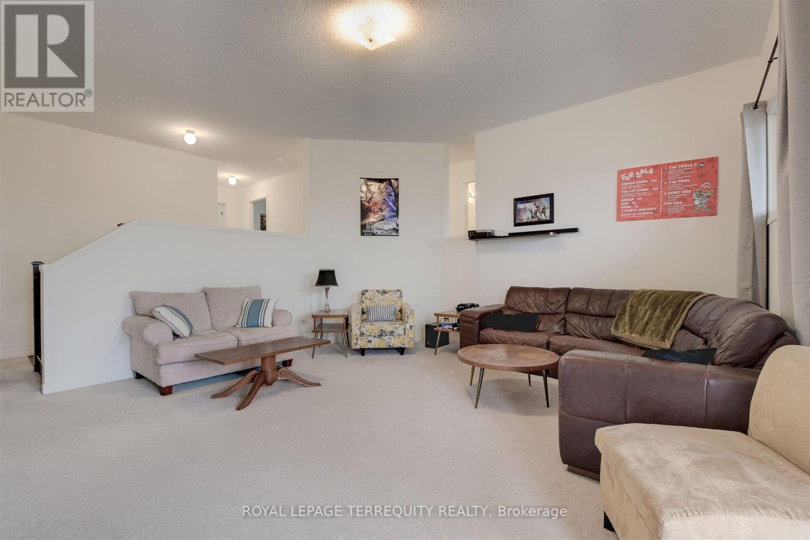 137 East Shore Drive, Clarington, Ontario  L1C 1Z8 - Photo 21 - E12428122
