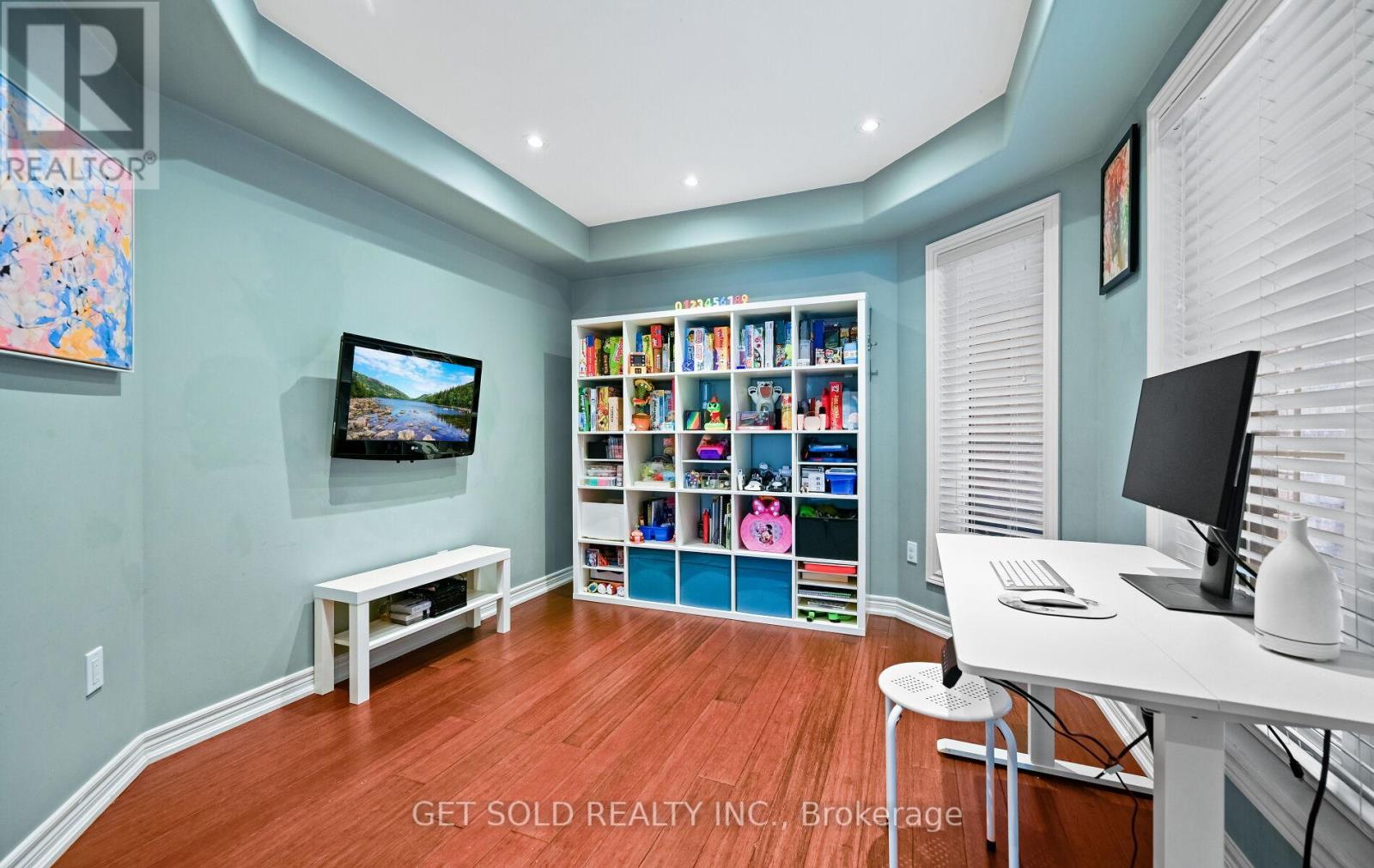47 Trailview Lane, Caledon, Ontario  L7E 2W1 - Photo 6 - W12426698