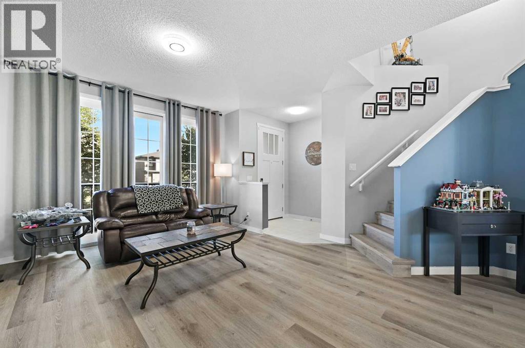 798 Walden Drive Se, Calgary, Alberta  T2X 2J3 - Photo 6 - A2260185