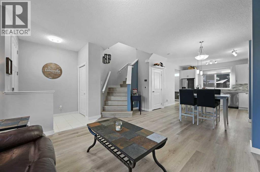 798 Walden Drive Se, Calgary, Alberta  T2X 2J3 - Photo 7 - A2260185