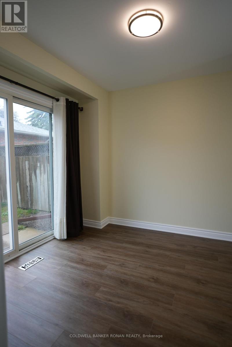 43 Adeline Avenue, New Tecumseth, Ontario  L0G 1W0 - Photo 9 - N12428375