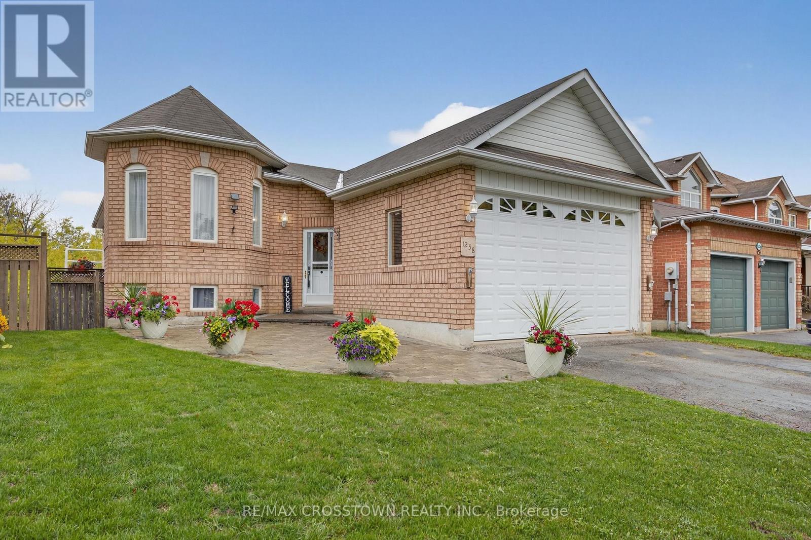 1258 VINCENT CRESCENT, Innisfil, Ontario