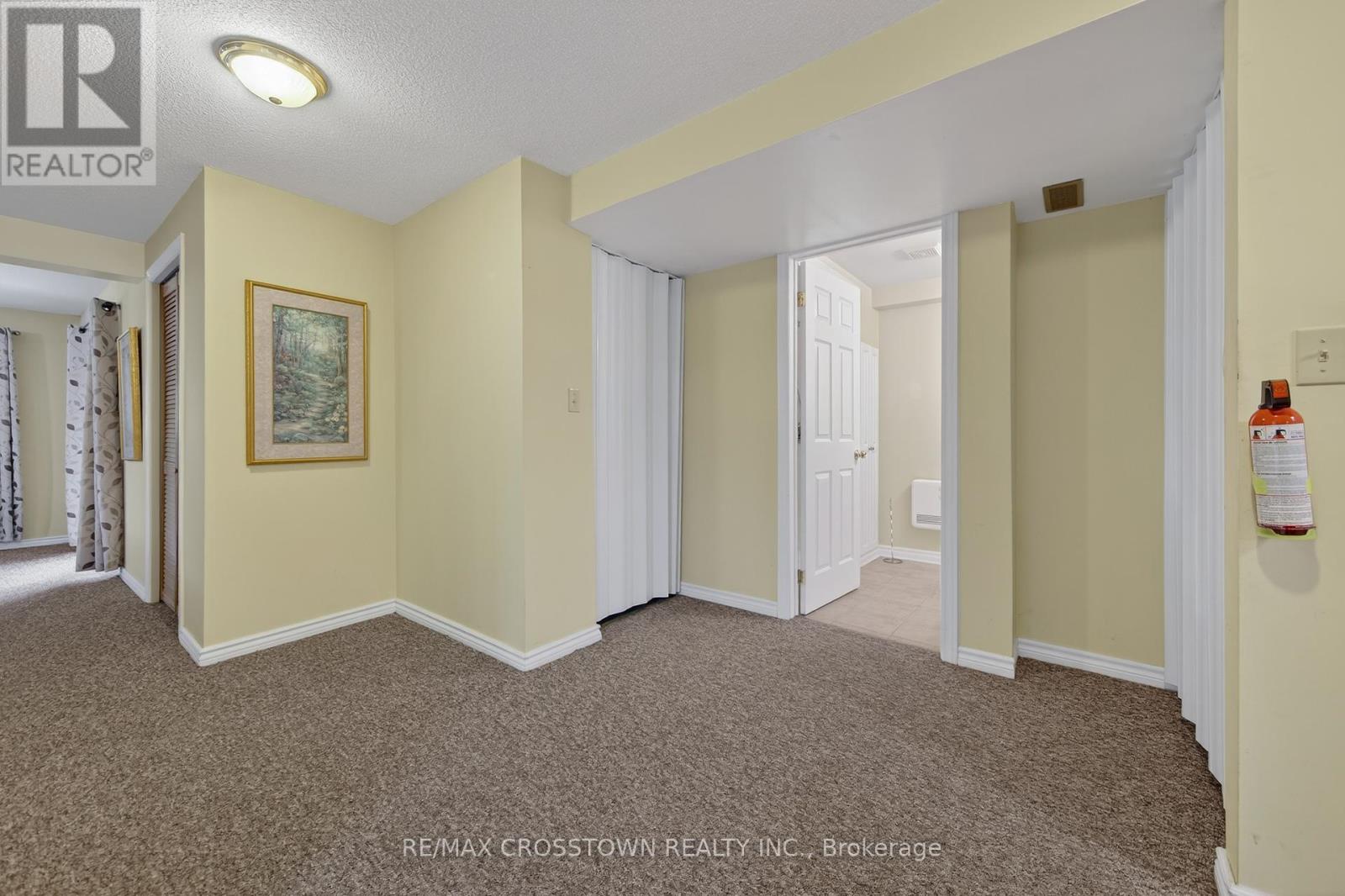 1258 Vincent Crescent, Innisfil, Ontario  L9S 1Z6 - Photo 22 - N12428389