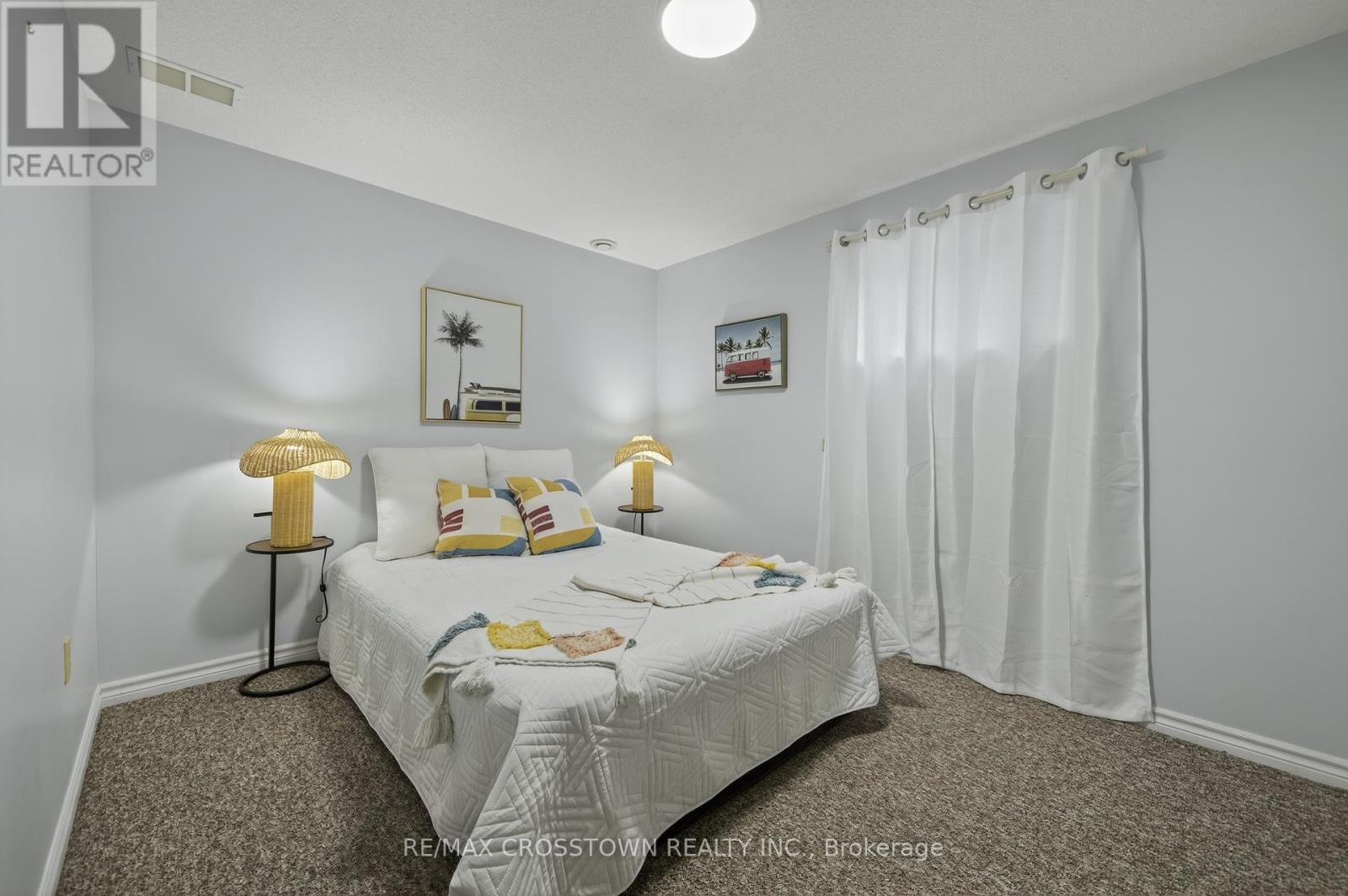 1258 Vincent Crescent, Innisfil, Ontario  L9S 1Z6 - Photo 27 - N12428389