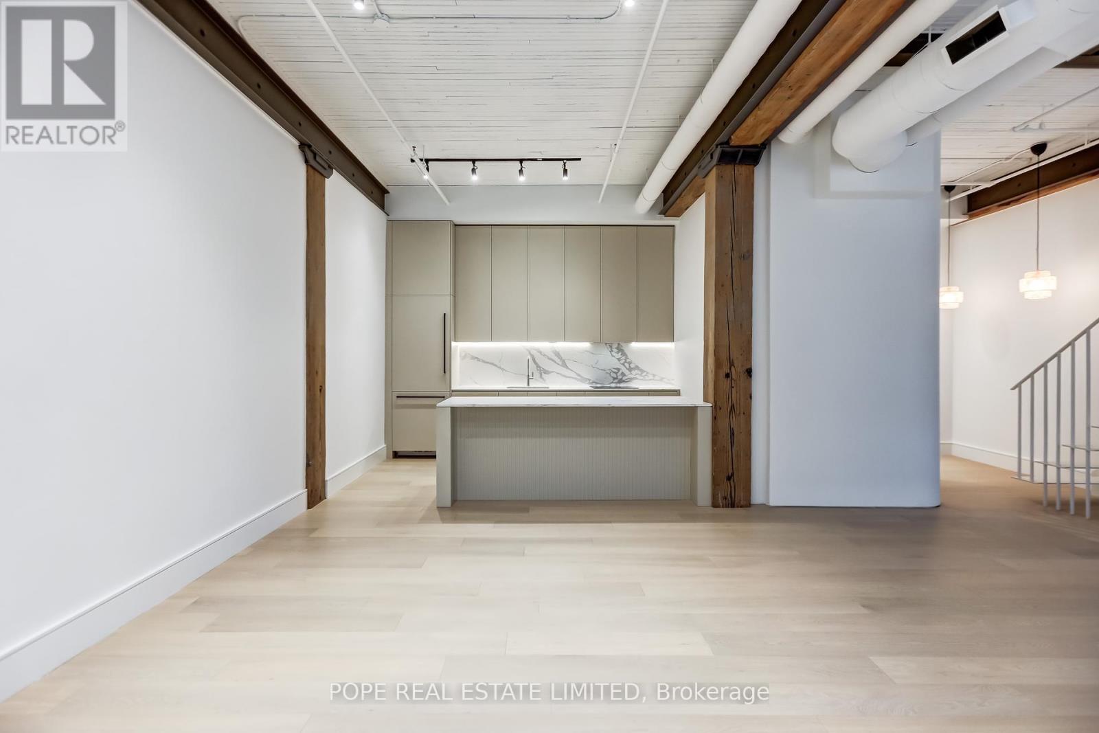 211 - 781 King Street W, Toronto, Ontario  M5V 3L5 - Photo 11 - C12425084