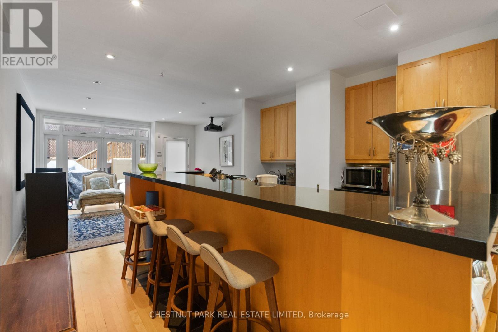68 Belmont Street, Toronto, Ontario  M5R 1P8 - Photo 8 - C12427624