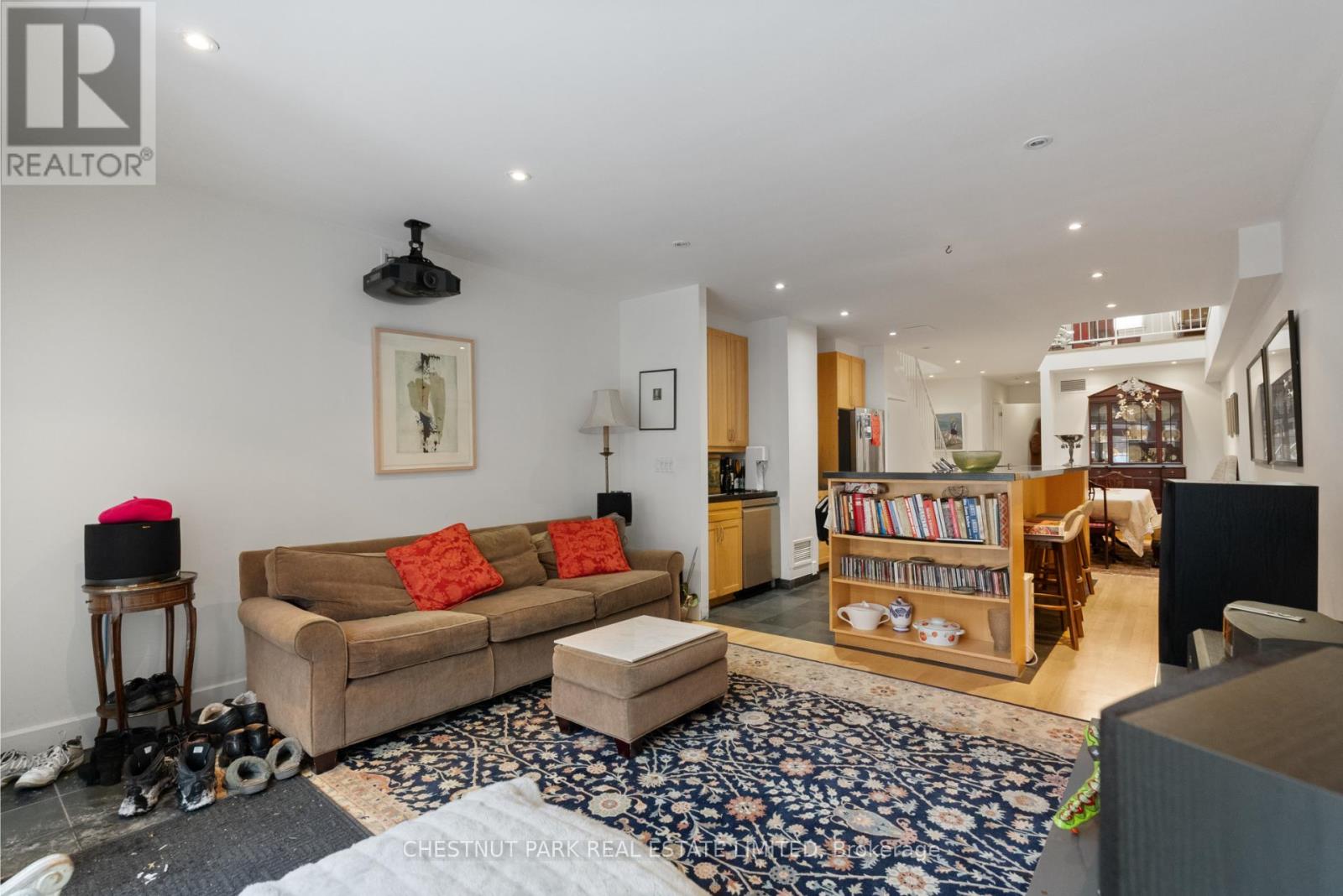 68 Belmont Street, Toronto, Ontario  M5R 1P8 - Photo 10 - C12427624
