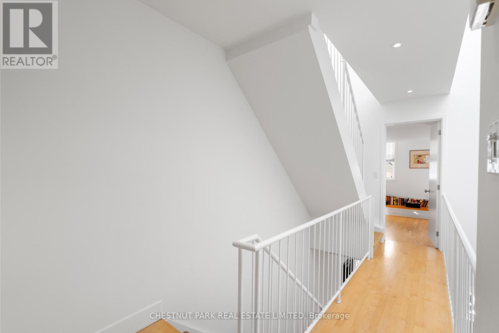 68 Belmont Street, Toronto, Ontario  M5R 1P8 - Photo 15 - C12427624