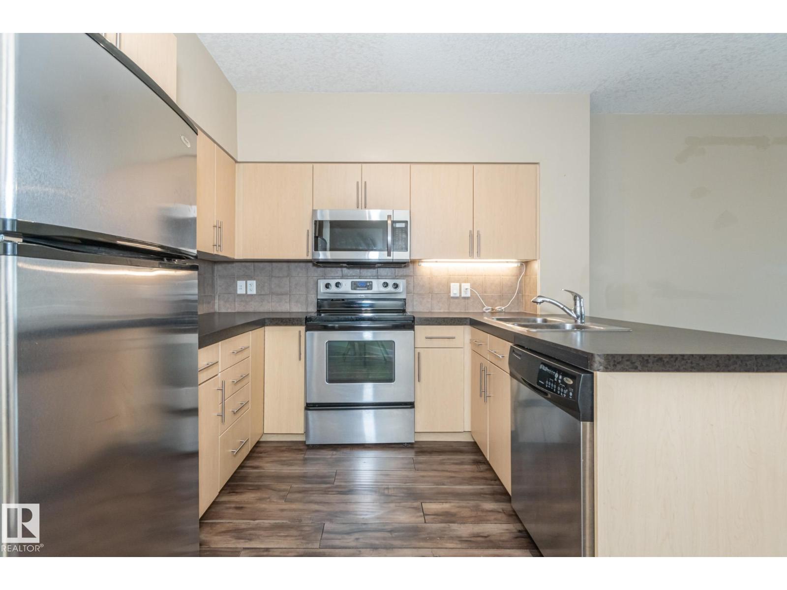 #904 10136 104 St Nw, Edmonton, Alberta  T5J 0B5 - Photo 10 - E4452467