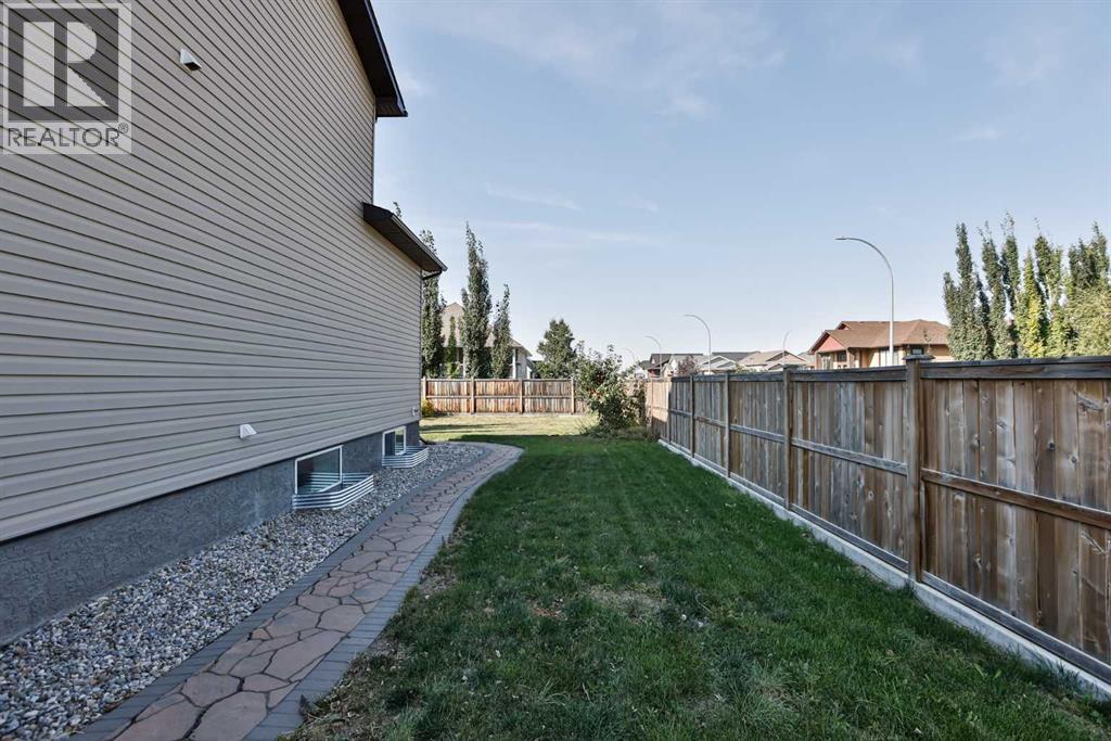 333 10b Street, Nobleford, Alberta  T0L 1S0 - Photo 35 - A2252262
