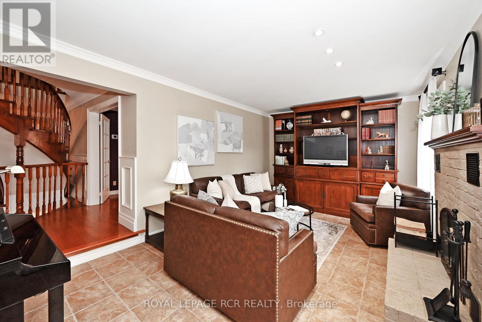 80 Cranberry Lane, Aurora, Ontario  L4G 5Z1 - Photo 19 - N12428249