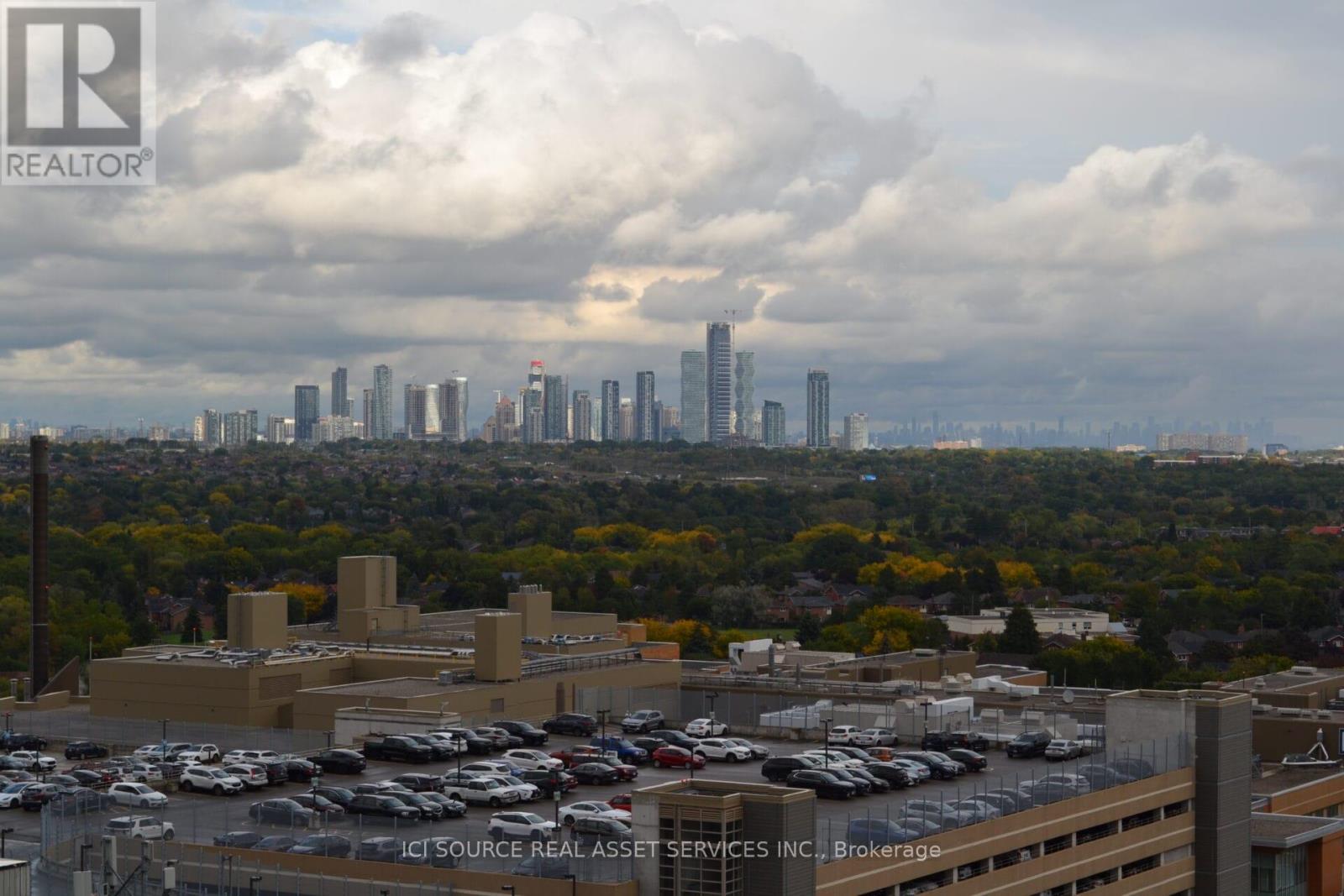 1007 - 2520 Eglinton Avenue W, Mississauga, Ontario  L5M 0Y4 - Photo 14 - W12421896