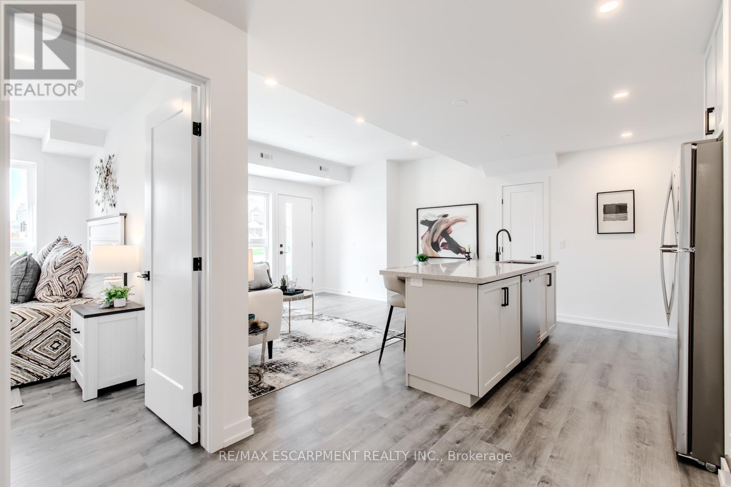 243 Burke Street, Hamilton, Ontario  L0R 2H7 - Photo 16 - X12365710