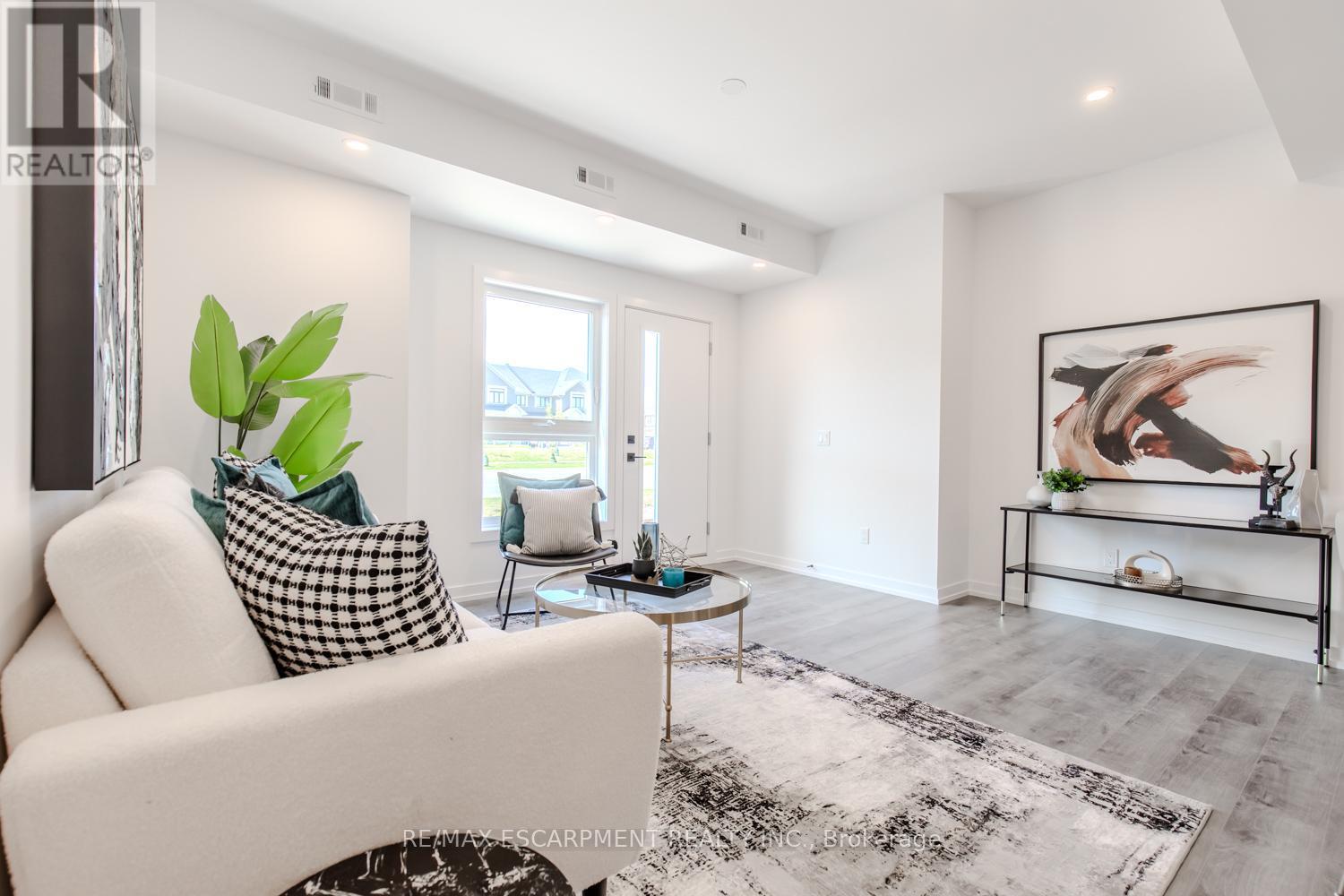 243 Burke Street, Hamilton, Ontario  L0R 2H7 - Photo 4 - X12365710