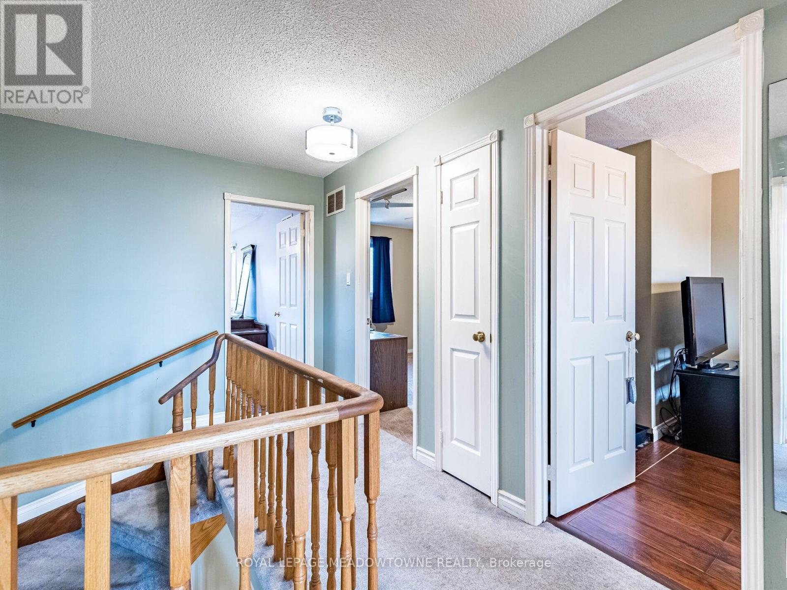40 Lord Simcoe Drive, Brampton, Ontario  L6S 5H3 - Photo 29 - W12428351