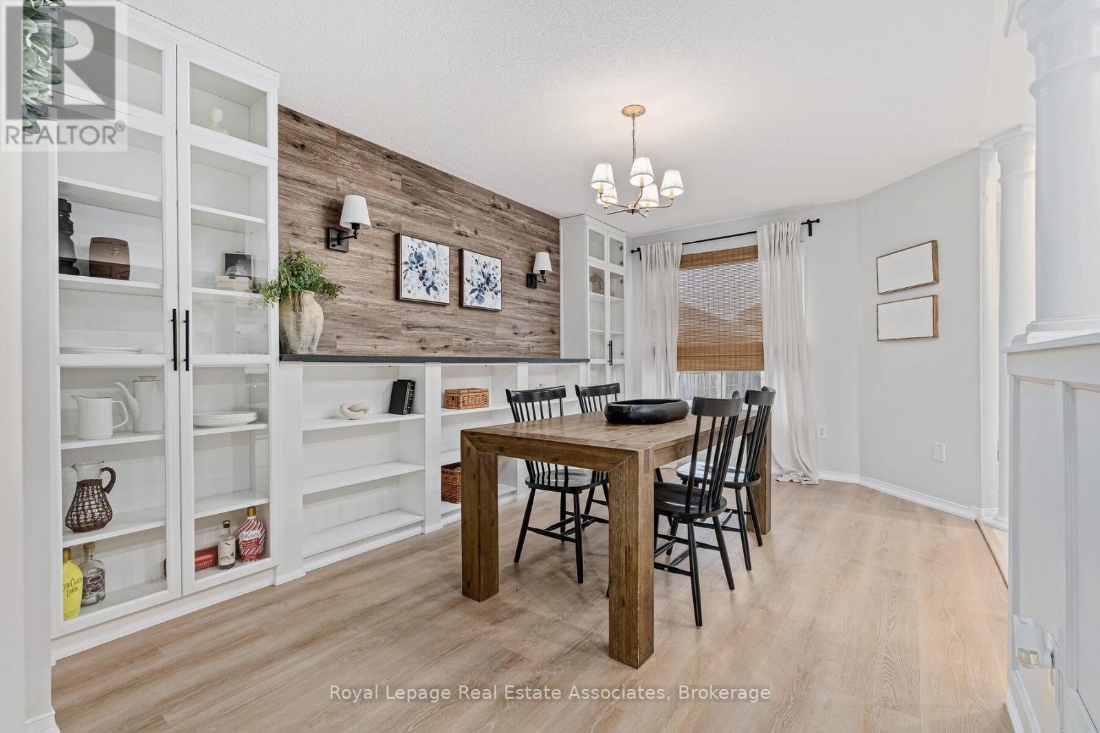 17 Snowberry Crescent, Halton Hills, Ontario  L7G 6M4 - Photo 11 - W12428356