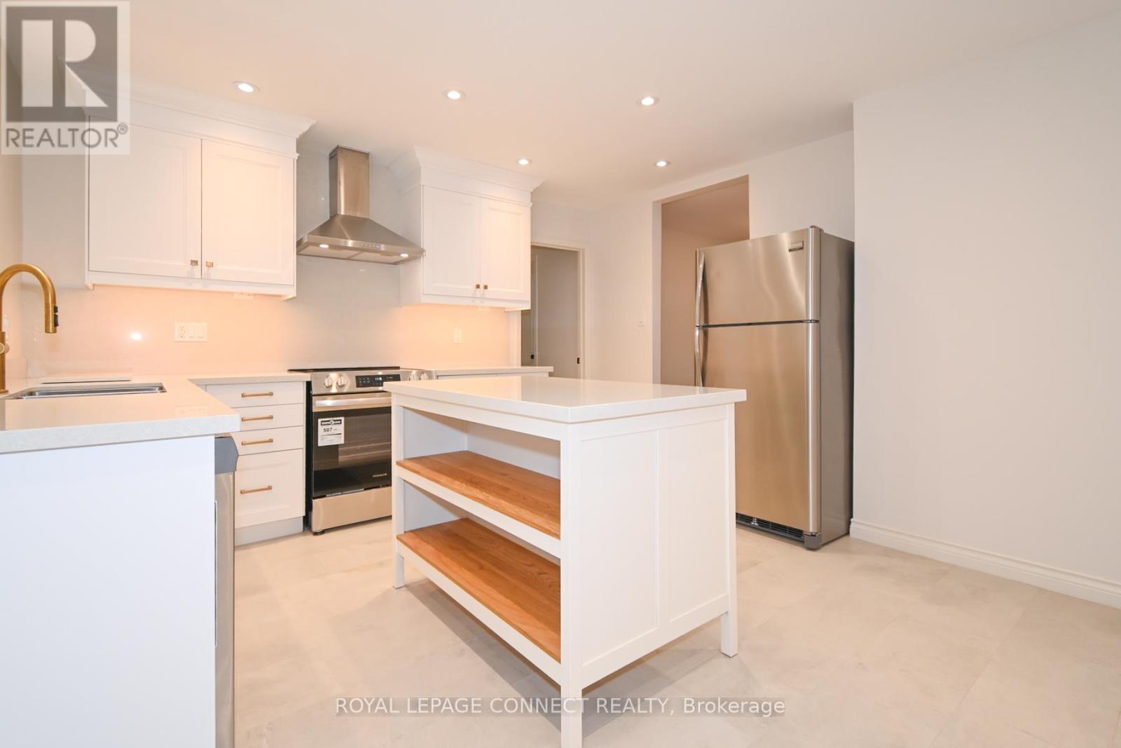 Main Level - 28 John Lindsay Court, Toronto, Ontario  M3L 2K1 - Photo 11 - W12428370
