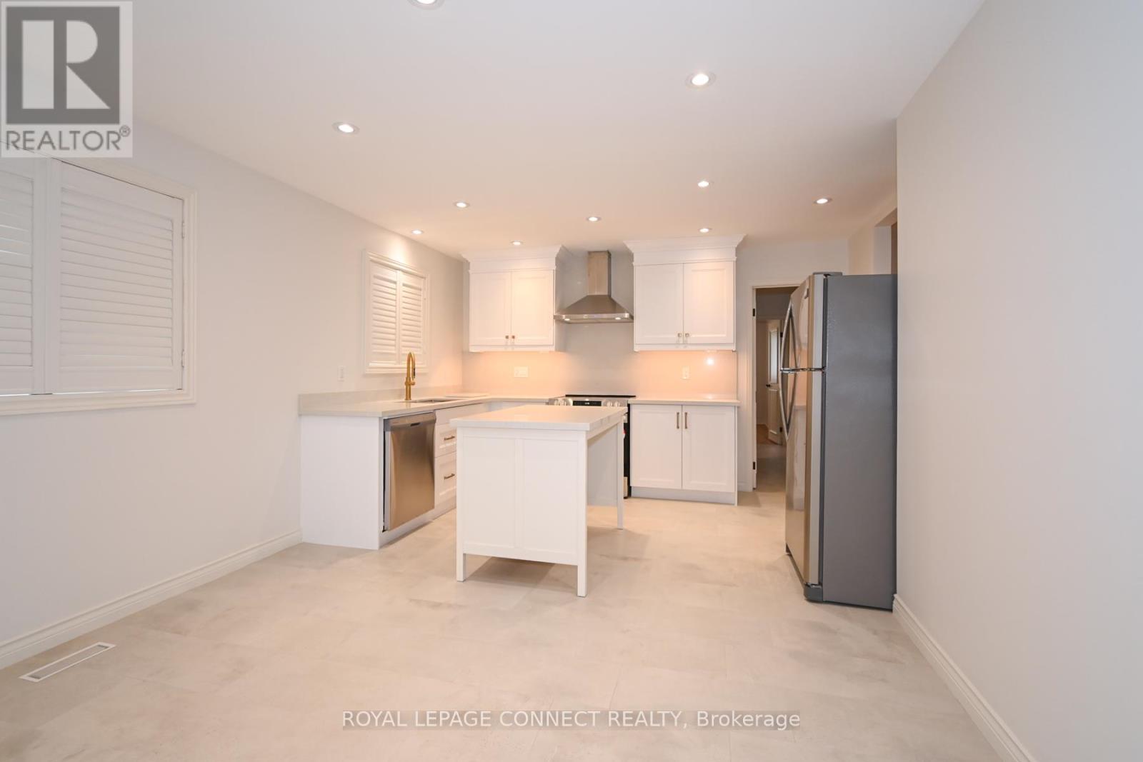 Main Level - 28 John Lindsay Court, Toronto, Ontario  M3L 2K1 - Photo 6 - W12428370