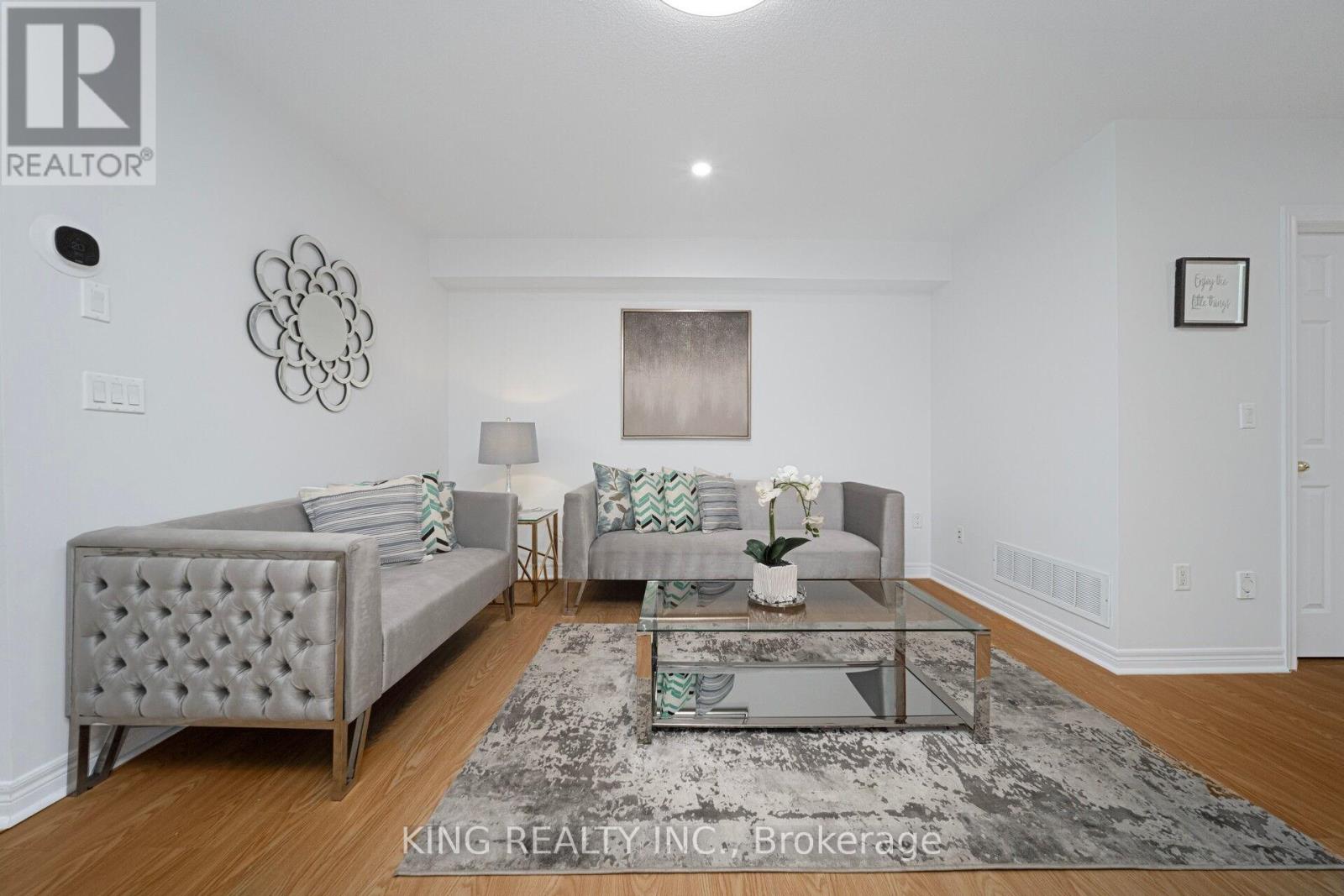 34 Dewridge Court, Brampton, Ontario  L5R 3C2 - Photo 12 - W12428371
