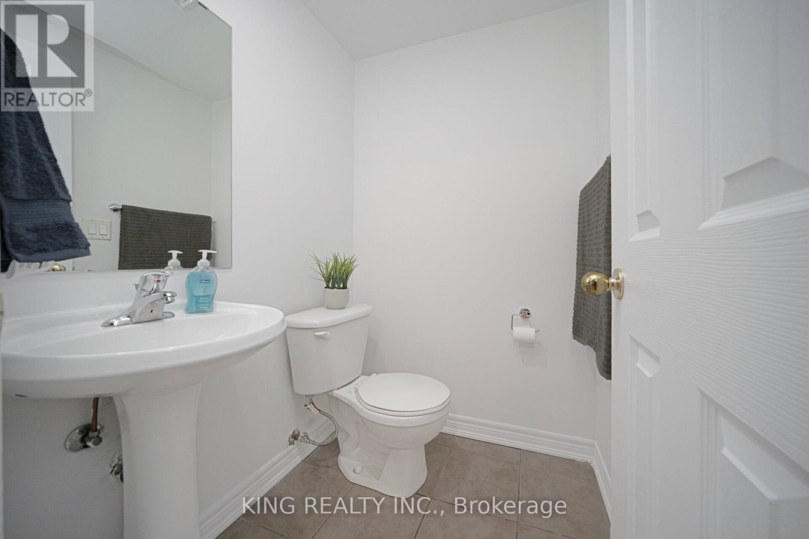 34 Dewridge Court, Brampton, Ontario  L5R 3C2 - Photo 22 - W12428371
