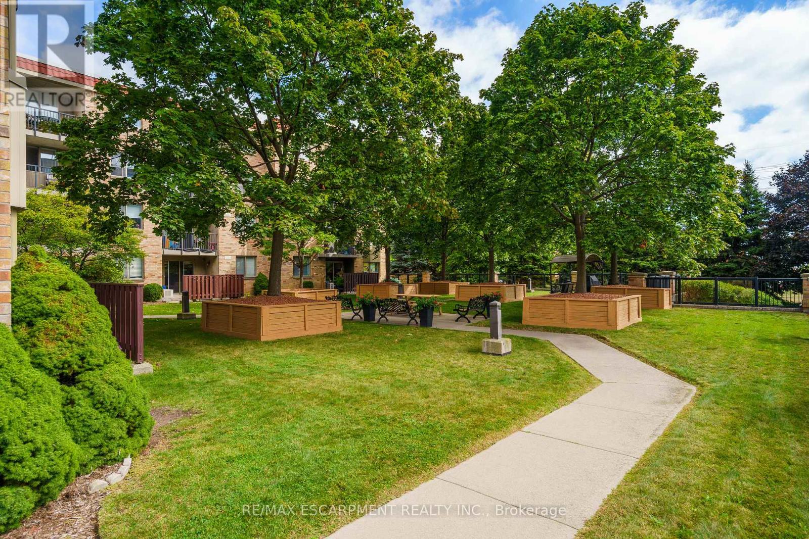 211 - 3499 Upper Middle Road, Burlington, Ontario  L7R 3X5 - Photo 38 - W12428390