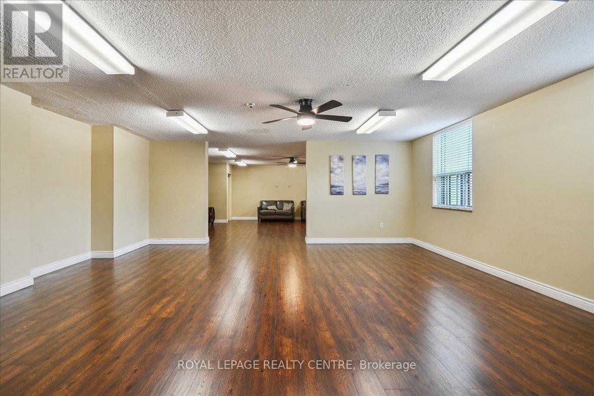 907 - 966 Inverhouse Drive, Mississauga, Ontario  L5V 4B6 - Photo 32 - W12428399