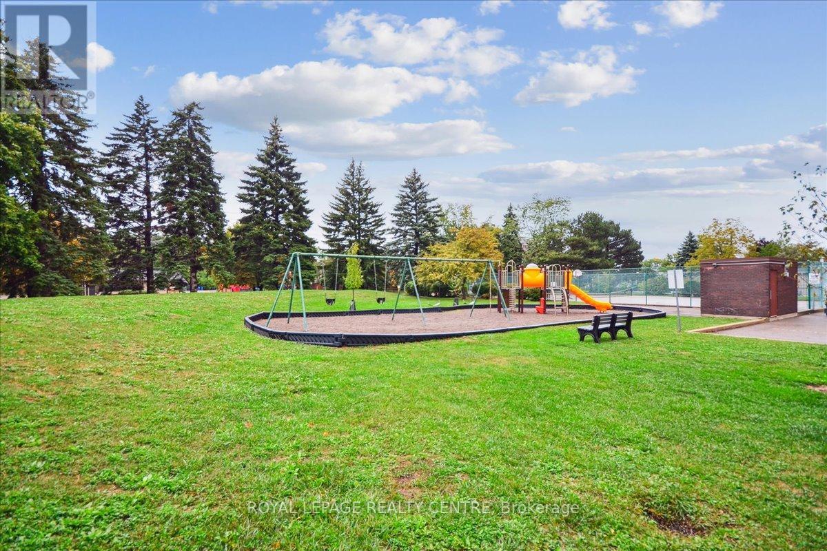 907 - 966 Inverhouse Drive, Mississauga, Ontario  L5V 4B6 - Photo 37 - W12428399
