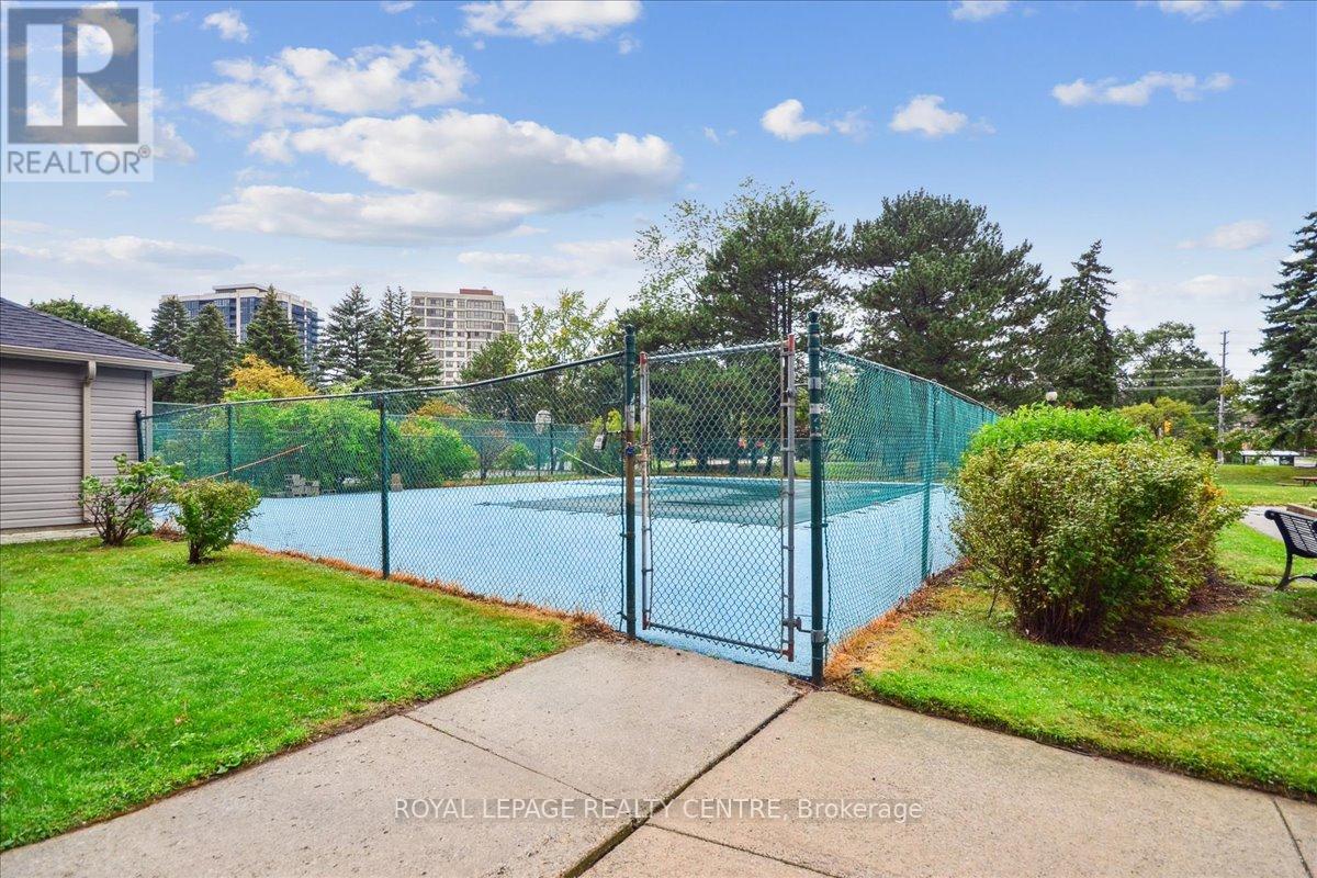907 - 966 Inverhouse Drive, Mississauga, Ontario  L5V 4B6 - Photo 39 - W12428399