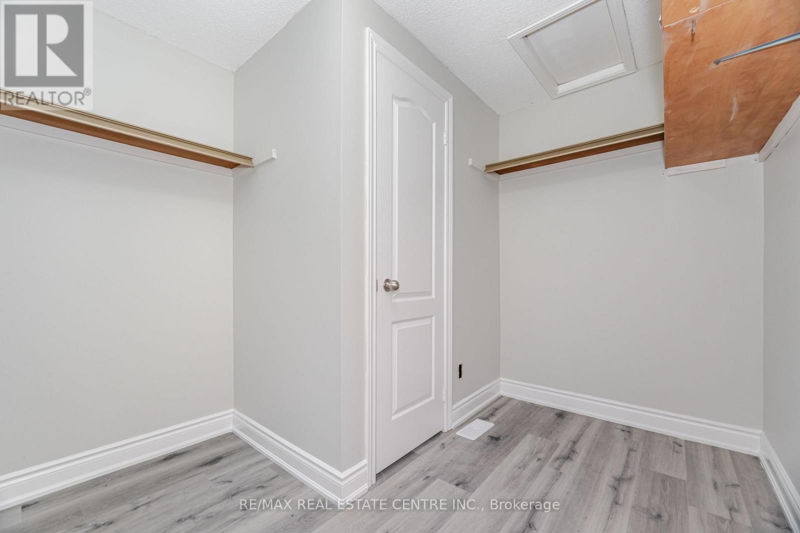76 Moffatt Avenue, Brampton, Ontario  L6Y 2P3 - Photo 32 - W12428403