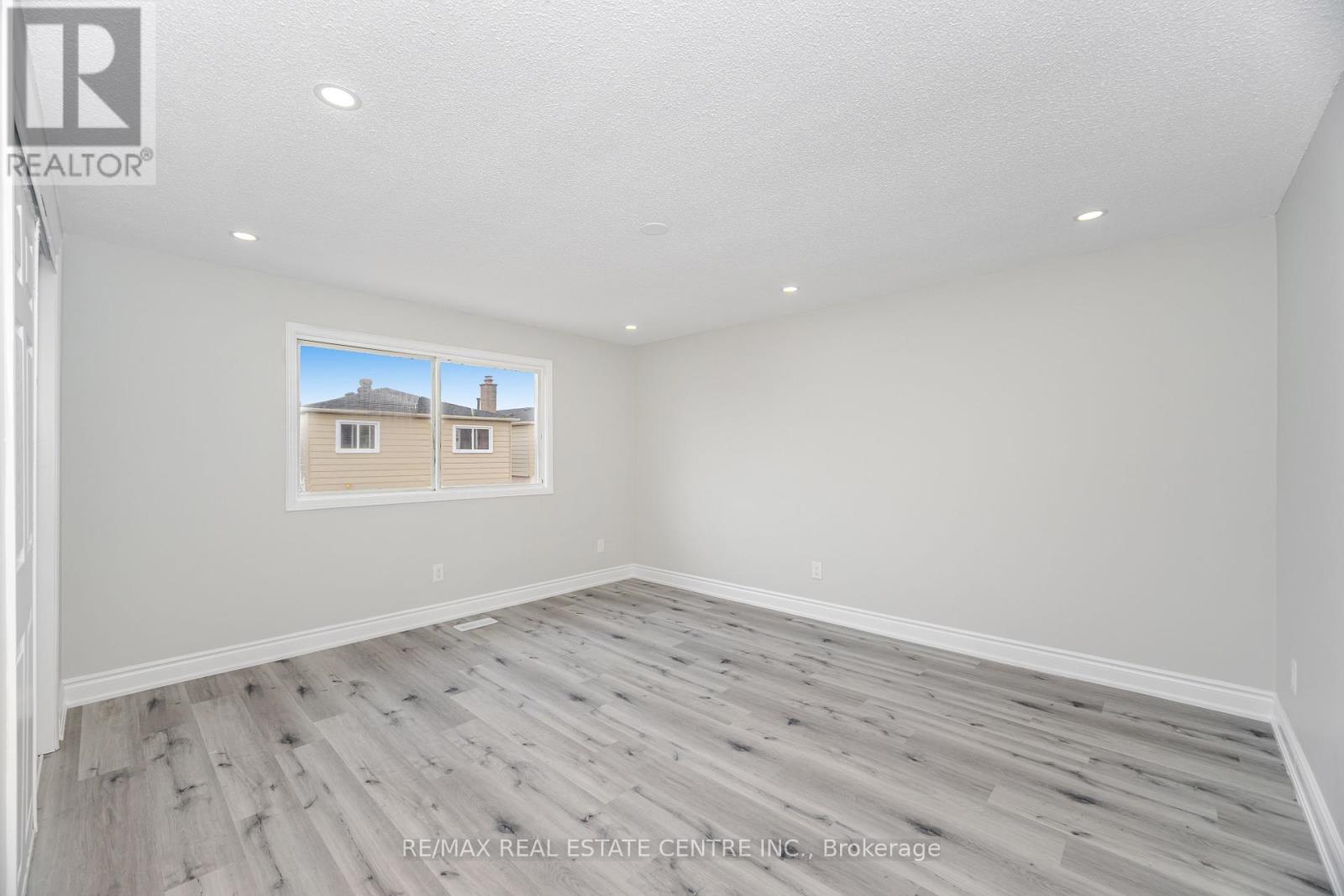 76 Moffatt Avenue, Brampton, Ontario  L6Y 2P3 - Photo 33 - W12428403