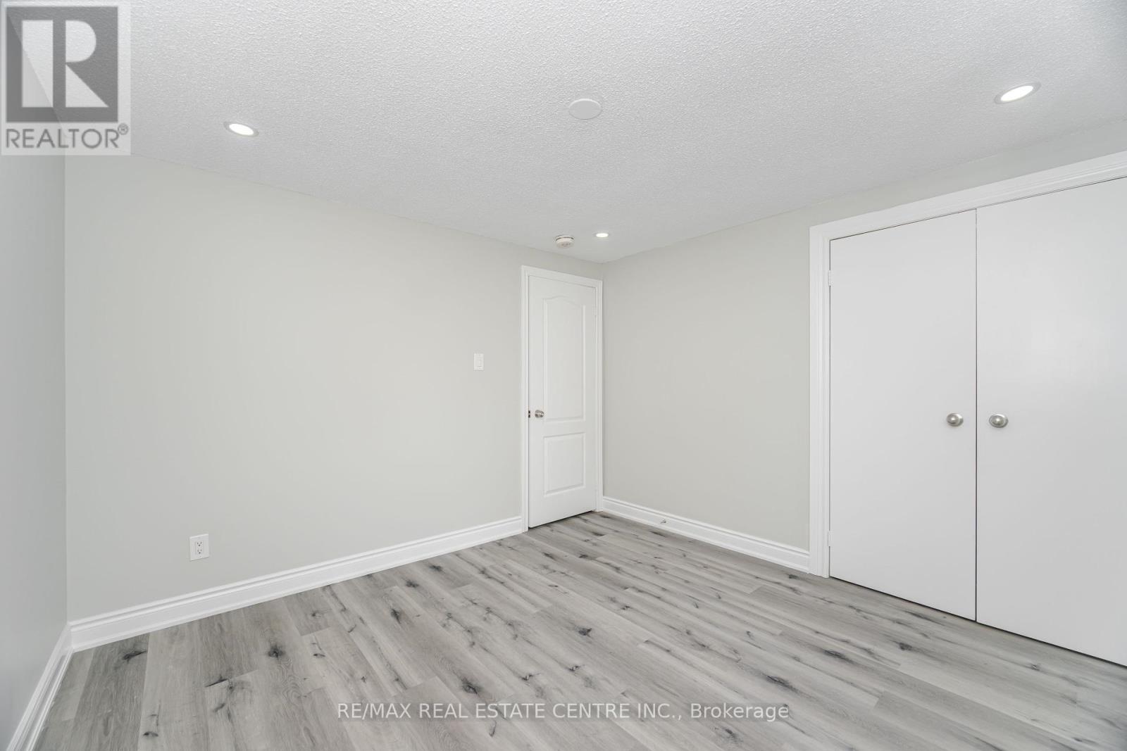 76 Moffatt Avenue, Brampton, Ontario  L6Y 2P3 - Photo 38 - W12428403
