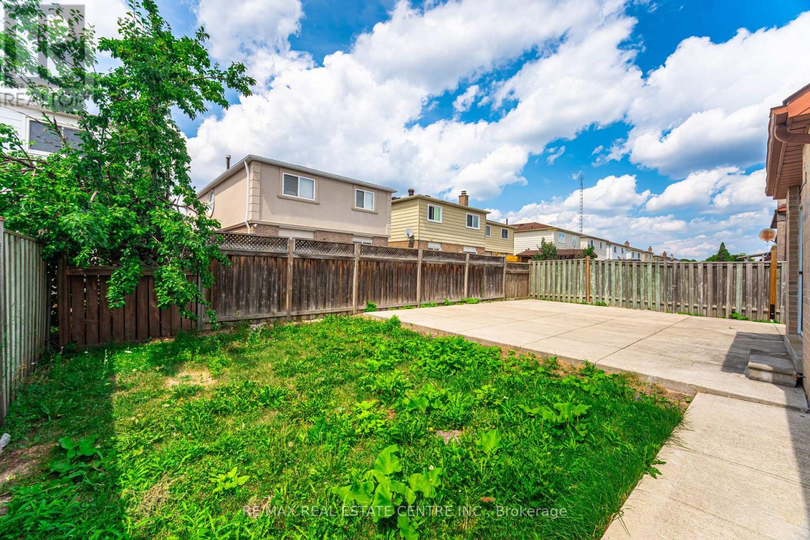 76 Moffatt Avenue, Brampton, Ontario  L6Y 2P3 - Photo 43 - W12428403