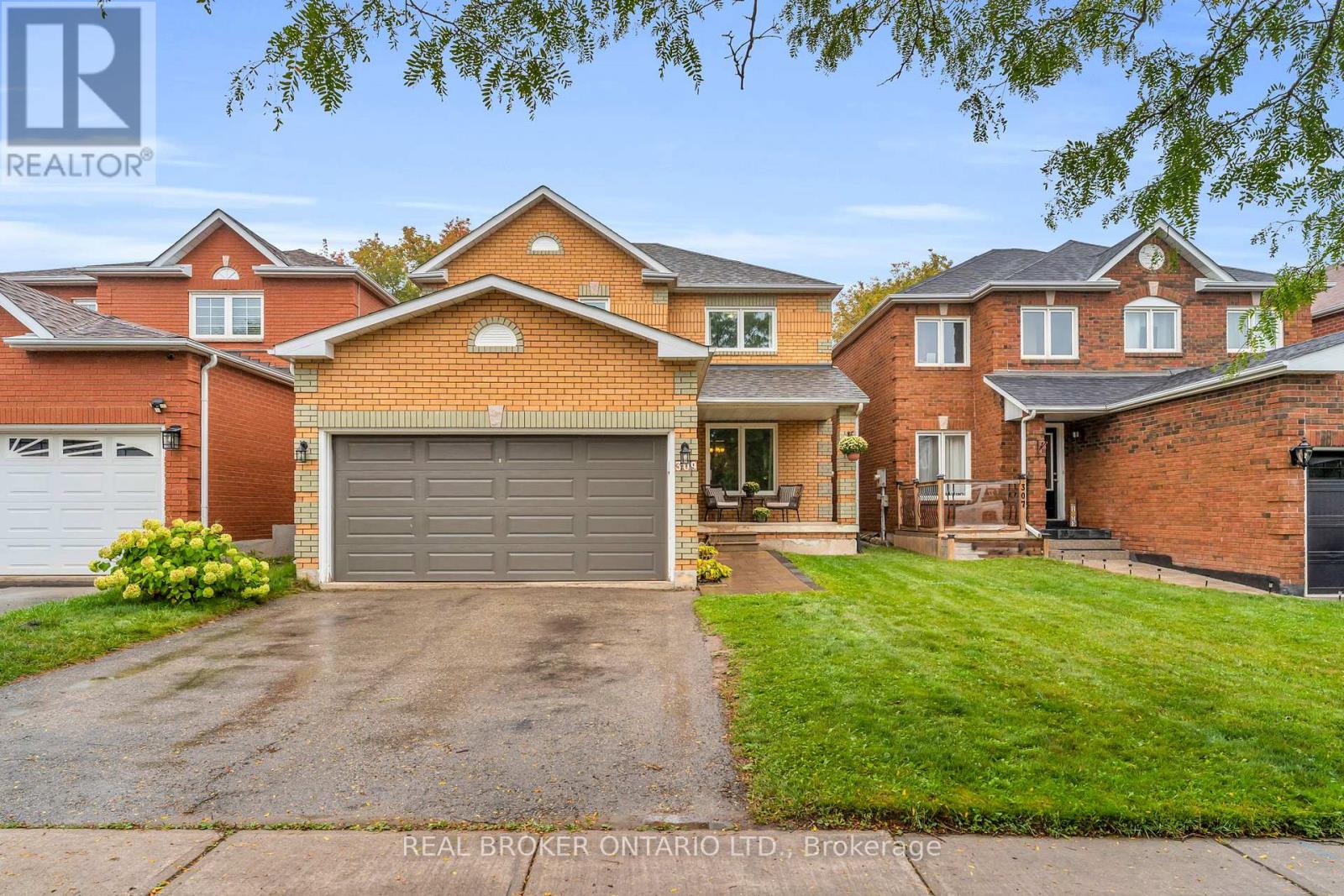 309 HOWARD CRESCENT, Orangeville, Ontario