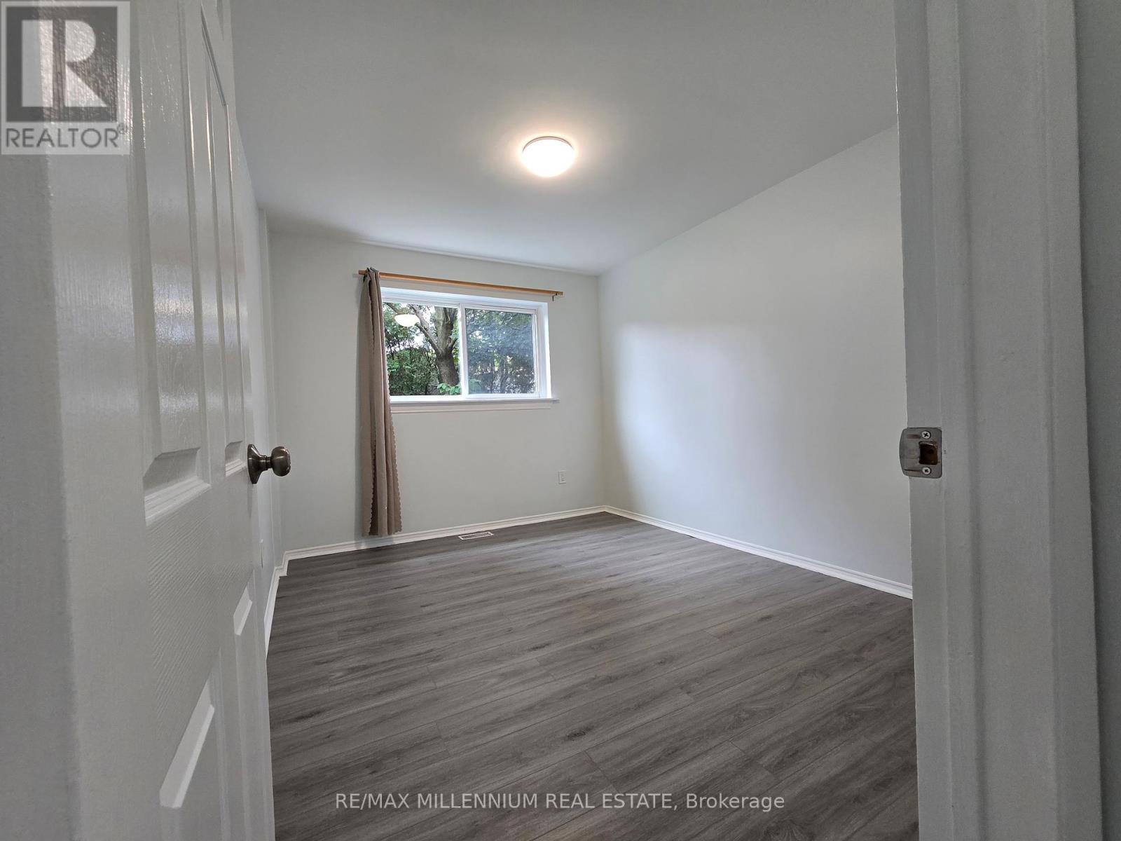 Bsmt - 144 Clarence Street, Brampton, Ontario  L6W 1S9 - Photo 4 - W12428414