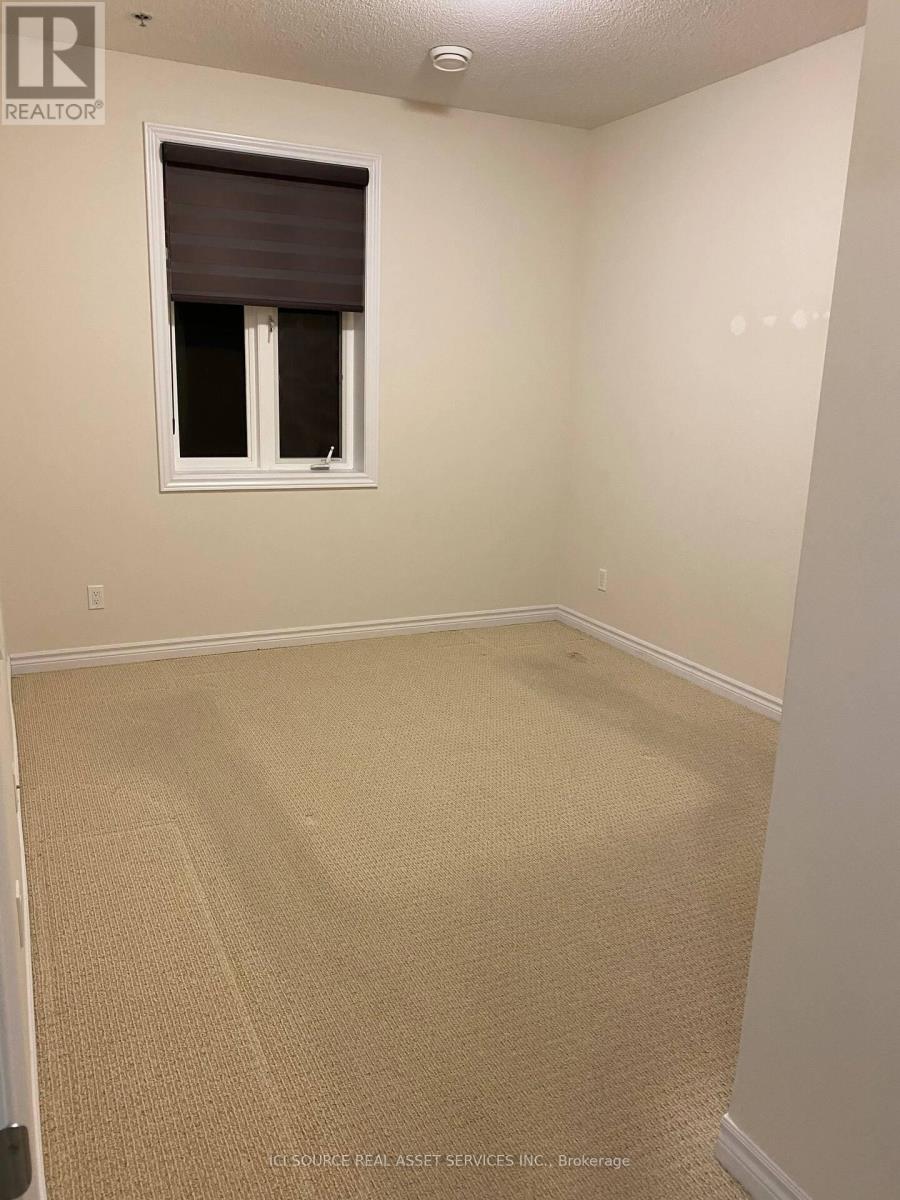 101 - 1360 Costigan Road, Milton, Ontario  L9T 0Y8 - Photo 2 - W12428415
