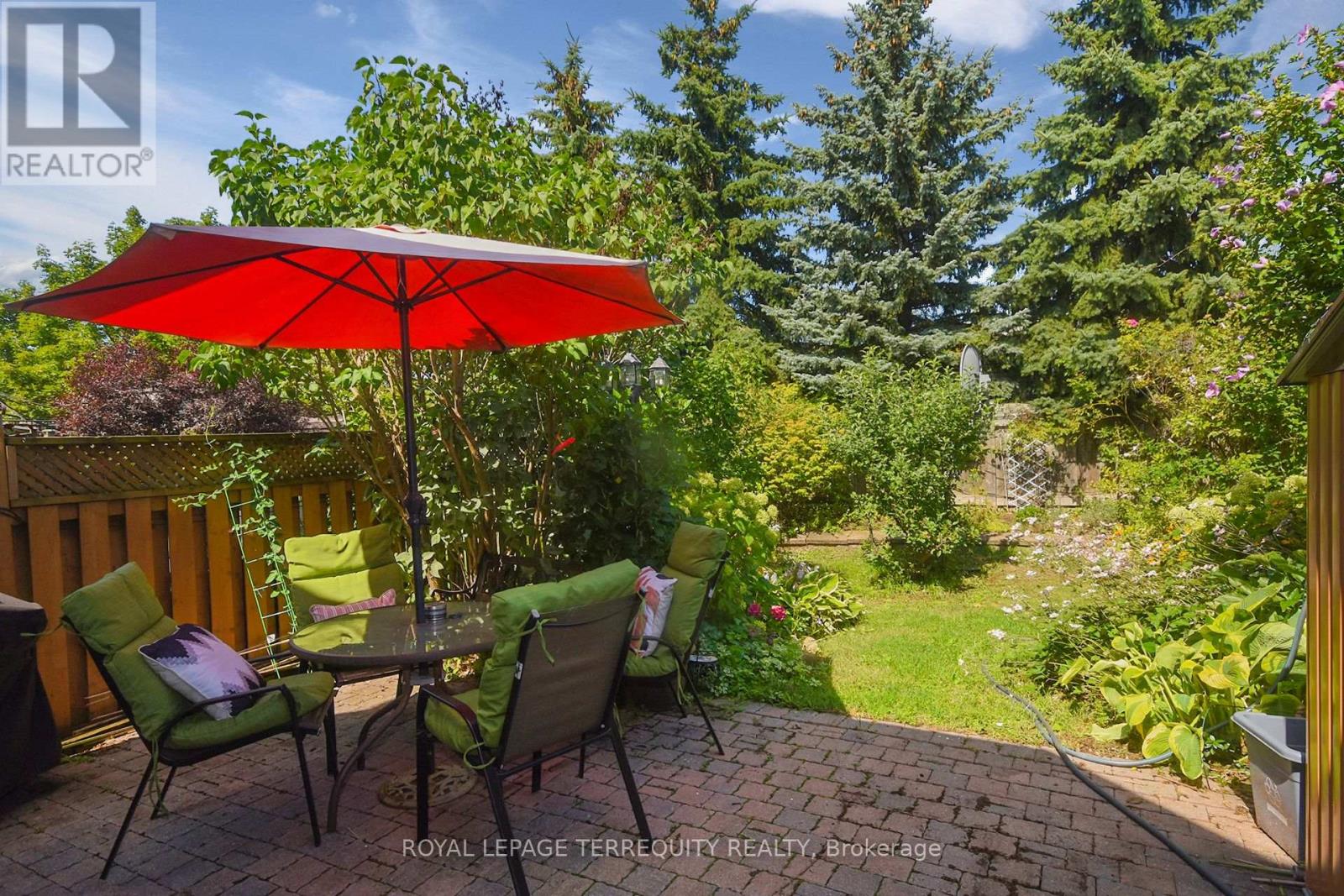 902 Ledbury Crescent, Mississauga, Ontario  L5V 2P8 - Photo 31 - W12361600